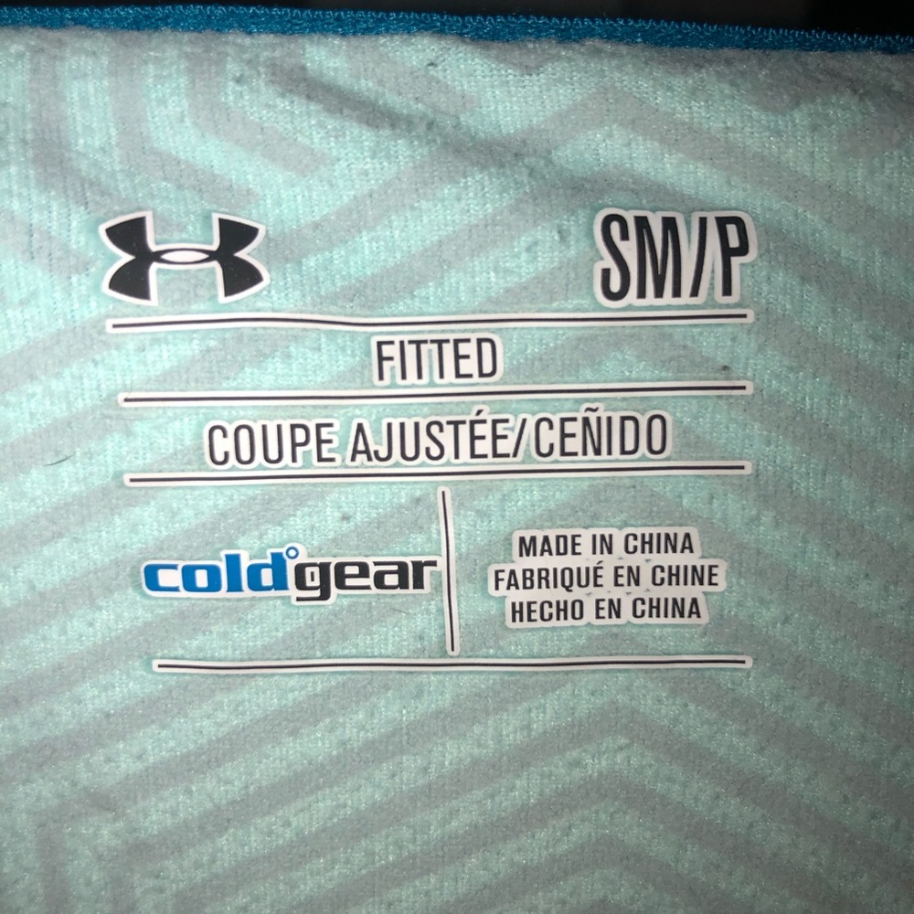 Under Armour pullover - Picture 2 of 2